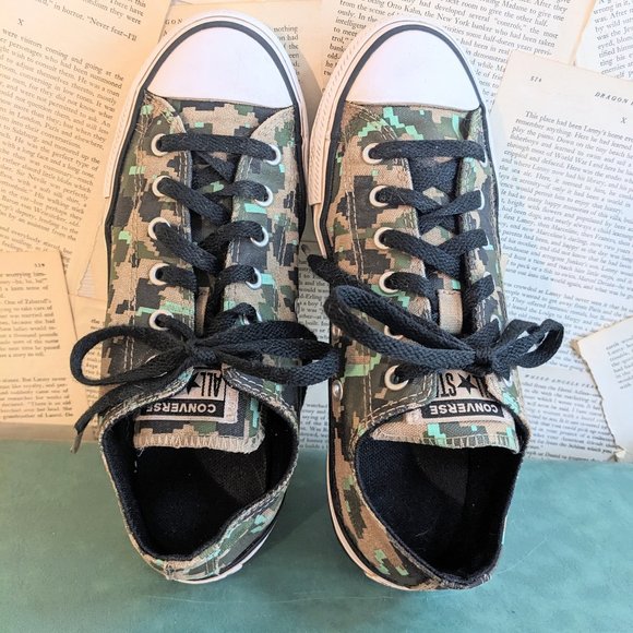 Converse All Star Green Camoflauge Sneakers - Picture 3 of 8